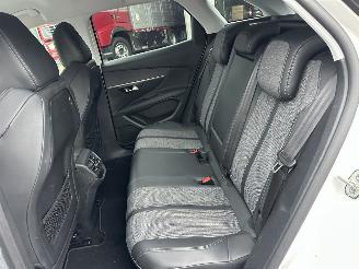 Peugeot 3008 gereserveerd 1.2 Turbo 131pk 6-bak Premium - nap - navi - cam - virtual - elektr klep - 19 inch - line assist - keyless - pdc v+a picture 68