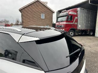 Peugeot 3008 gereserveerd 1.2 Turbo 131pk 6-bak Premium - nap - navi - cam - virtual - elektr klep - 19 inch - line assist - keyless - pdc v+a picture 94