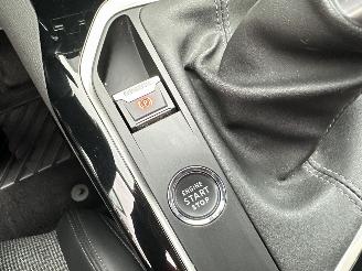 Peugeot 3008 gereserveerd 1.2 Turbo 131pk 6-bak Premium - nap - navi - cam - virtual - elektr klep - 19 inch - line assist - keyless - pdc v+a picture 19