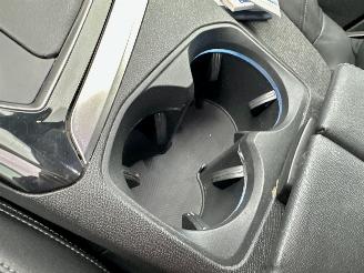 Peugeot 3008 gereserveerd 1.2 Turbo 131pk 6-bak Premium - nap - navi - cam - virtual - elektr klep - 19 inch - line assist - keyless - pdc v+a picture 42