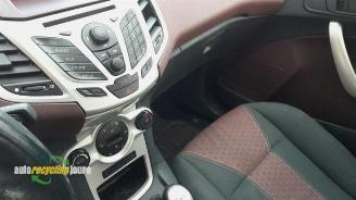 Ford Fiesta Fiesta 6 (JA8), Hatchback, 2008 / 2018 1.4 16V picture 15