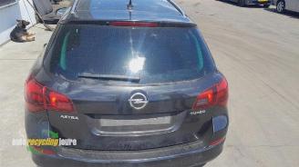 Opel Astra Astra J Sports Tourer (PD8/PE8/PF8), Combi, 2010 / 2015 1.4 Turbo 16V picture 8