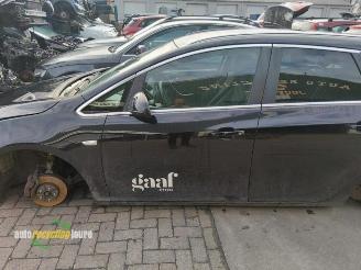 Opel Astra Astra J Sports Tourer (PD8/PE8/PF8), Combi, 2010 / 2015 1.4 Turbo 16V picture 14