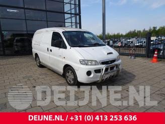 Auto da rottamare Hyundai H-200 H-1/H-200, Van, 1997 / 2008 2.5 CRDi Powervan 2005/12