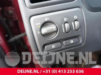 Volvo S-60 S60 I (RS/HV), Sedan, 2000 / 2010 2.4 20V 140 picture 23