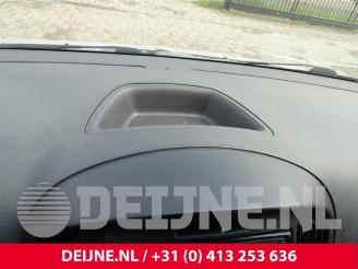 Hyundai H-300 H-300, Van, 2008 2.5 CRDi picture 30