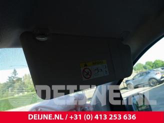 Peugeot Expert Expert (V1/VA/VB/VE/VF/VT/VY), Van, 2016 2.0 Blue HDi 120 16V picture 32