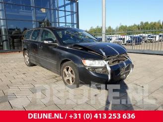 Auto da rottamare Volvo V-50 V50 (MW), Combi, 2003 / 2012 2.0 16V 2011/5