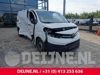 rozbiórka samochody osobowe Toyota ProAce ProAce, Van, 2016 1.6 D-4D 115 16V 2019/8