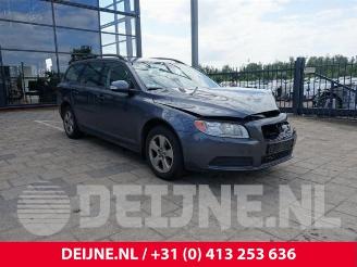 Auto da rottamare Volvo V-70 V70 (BW), Combi, 2007 / 2016 2.0 16V Flexifuel 2008/6
