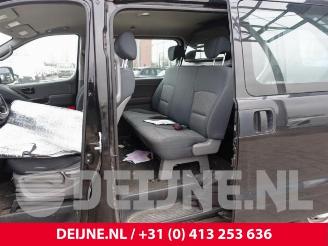 Hyundai H-300  picture 23