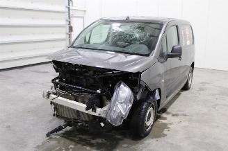 rozbiórka samochody osobowe Peugeot Partner  2020/6