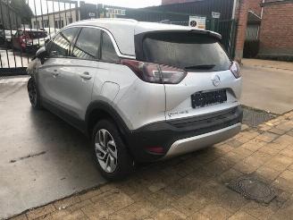 Opel Crossland BENZINE - 1200CC - 81KW picture 3