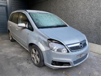 Uttjänta bilar auto Opel Zafira  2006/8