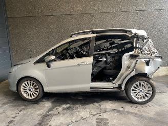 Ford B-Max (JK8) MPV 2012 1.5 TDCi MPV  Diesel 1.498cc 55kW (75pk) FWD picture 3