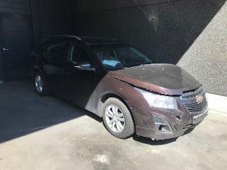 Purkuautot passenger cars Chevrolet Cruze SW Combi 2012 / 2015 1.7 D 110 Combi/o  Diesel 1.686cc 81kW (110pk) FWD 2014/9