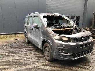 Coche siniestrado Peugeot Rifter Rifter (ER/EC/EZ), MPV, 2018 1.2 PureTech 110 2018/9