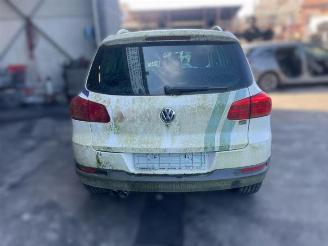 Purkuautot passenger cars Volkswagen Tiguan Tiguan (5N1/2), SUV, 2007 / 2018 2.0 TDI DRF 16V 4Motion 2011/12