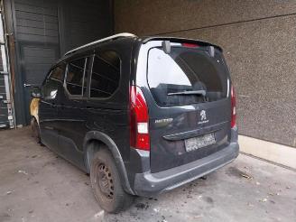 Dezmembrări autoturisme Peugeot Rifter Rifter (ER/EC/EZ), MPV, 2018 1.5 BlueHDi 100 2019/4