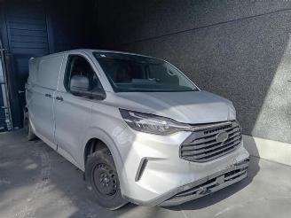 Uttjänta bilar auto Ford Transit Transit Custom, Van, 2023 2.0 EcoBlue 136 2025/7