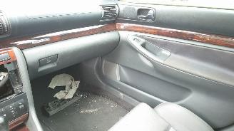 Audi A4 1999 B5 2.5 TDI AFB DEY Blauw LZ5L onderdelen picture 16