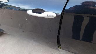 Alfa Romeo 147 2007 1.6 16v AR37203 Zwart 601 onderdelen picture 3