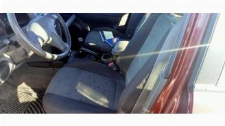 Hyundai Santa Fe Santa Fe I, SUV, 2000 / 2006 2.4 16V 4x2 picture 5