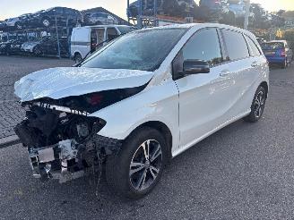 Salvage car Mercedes B-klasse w246 2014/12