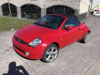Vaurioauto  passenger cars Ford StreetKa ELEGANCE 1.6I 2003/7