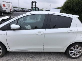 Toyota Yaris 1.5 HYBRIDE picture 7