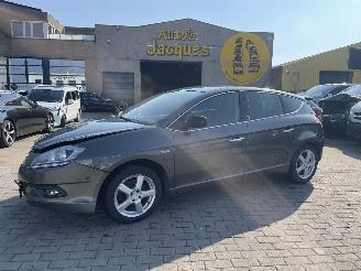 uszkodzony samochody osobowe Lancia Delta 1.6 MTJT 2014/6