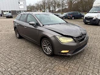Seat Leon 1.2 TSI Ecomotive 16V Combi/o 4Dr Benzine 1.197cc 77kW (105pk) FWD 2013-08/2014-04  CJZA picture 3