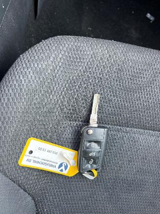 Volkswagen Golf 1.2 TSI 16V Hatchback  Benzine 1.197cc 77kW (105pk) FWD 2012-11/2017-03  CJZA picture 32