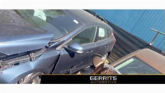 Auto da rottamare Volvo V-40 V40 (MV), Hatchback 5-drs, 2012 / 2019 2.0 D2 16V 2016/7