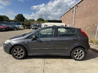 Fiat Punto Evo 0.9 TwinAir Street picture 13