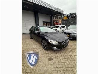 Purkuautot passenger cars Volvo V-60 V60 I (FW/GW), Combi, 2010 / 2018 2.4 D6 20V Plug-in Hybrid AWD 2014/7