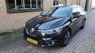 Avarii autoturisme Renault Mégane Renault Mégane Estate 1.3 TCe Bose 2018/8