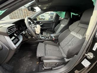 Audi A3 1.5 TFSI 48V Mid Hybride 116 PK picture 15