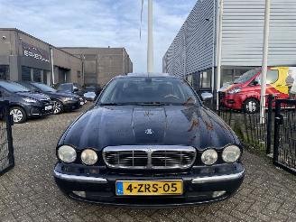 Jaguar Xj-8 2.7D V6 Sovereign picture 3