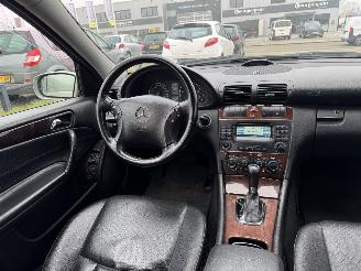 Mercedes C-klasse C220 CDI Elegance picture 16