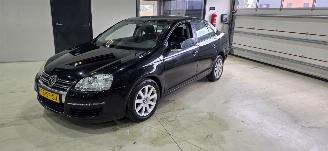  Volkswagen Jetta 1.6 Trendline 2006/1