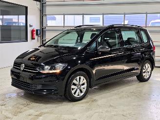 Unfallwagen Volkswagen Touran Touran Trendline 2016/8