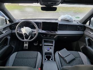 Volkswagen Tiguan 2.0 TDI DSG Virtual Head-Up IQ-Light 360view Navi Stuurverw. Stoelverw. Acc Trekhaak 110KW/150PK picture 12