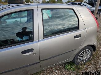 Fiat Punto Punto II (188), Hatchback, 1999 / 2012 1.3 JTD Multijet 16V picture 9