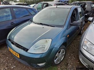 Vrakbiler auto Ford Fiesta Fiesta 5 (JD/JH), Hatchback, 2001 / 2009 1.4 16V 2002/8