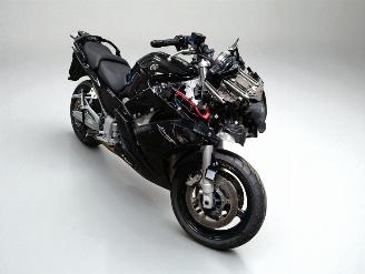 skadebil motor Yamaha FJR 1300  2010/4