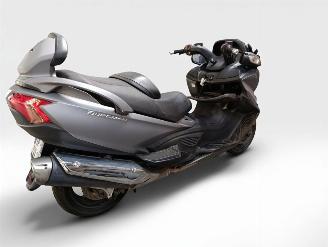 Suzuki  650 BURGMAN EXECUTIVE picture 15