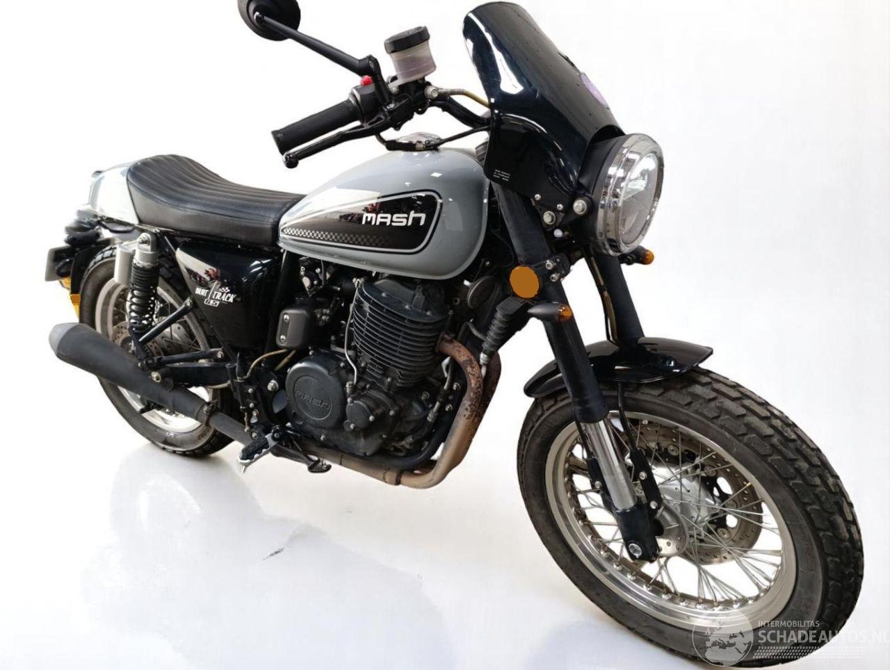 Mash  650 DIRT TRACK