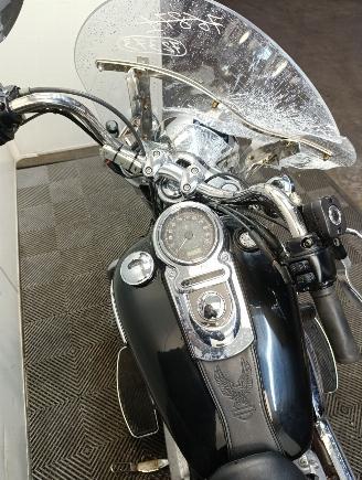 Harley-Davidson Dyna switch back 103 FLD picture 6