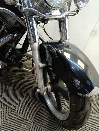 Harley-Davidson Dyna switch back 103 FLD picture 20